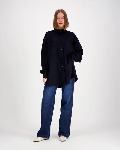 Isopaita Villa - Yön sininen