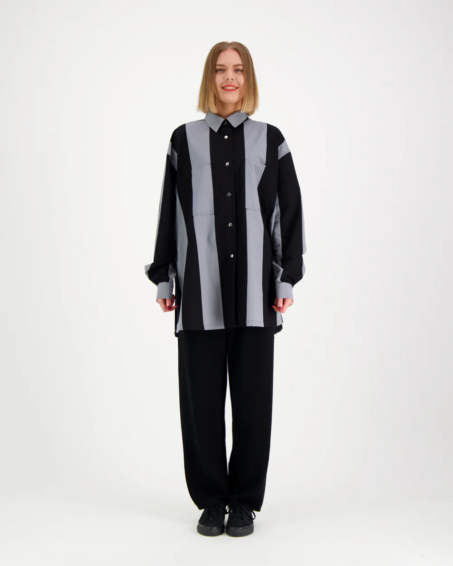 Isopaita Jokiraita - musta-harmaa