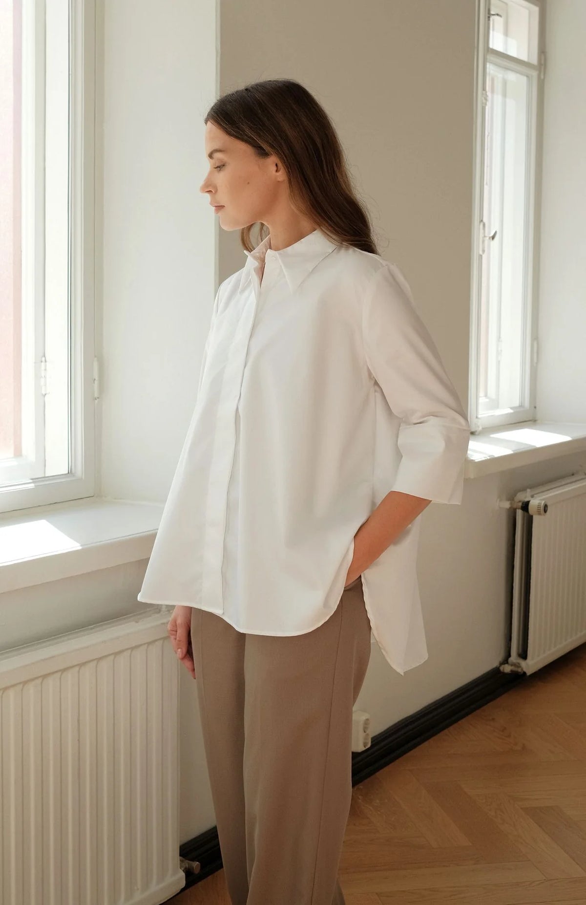 Classic Shirt W/Twist White