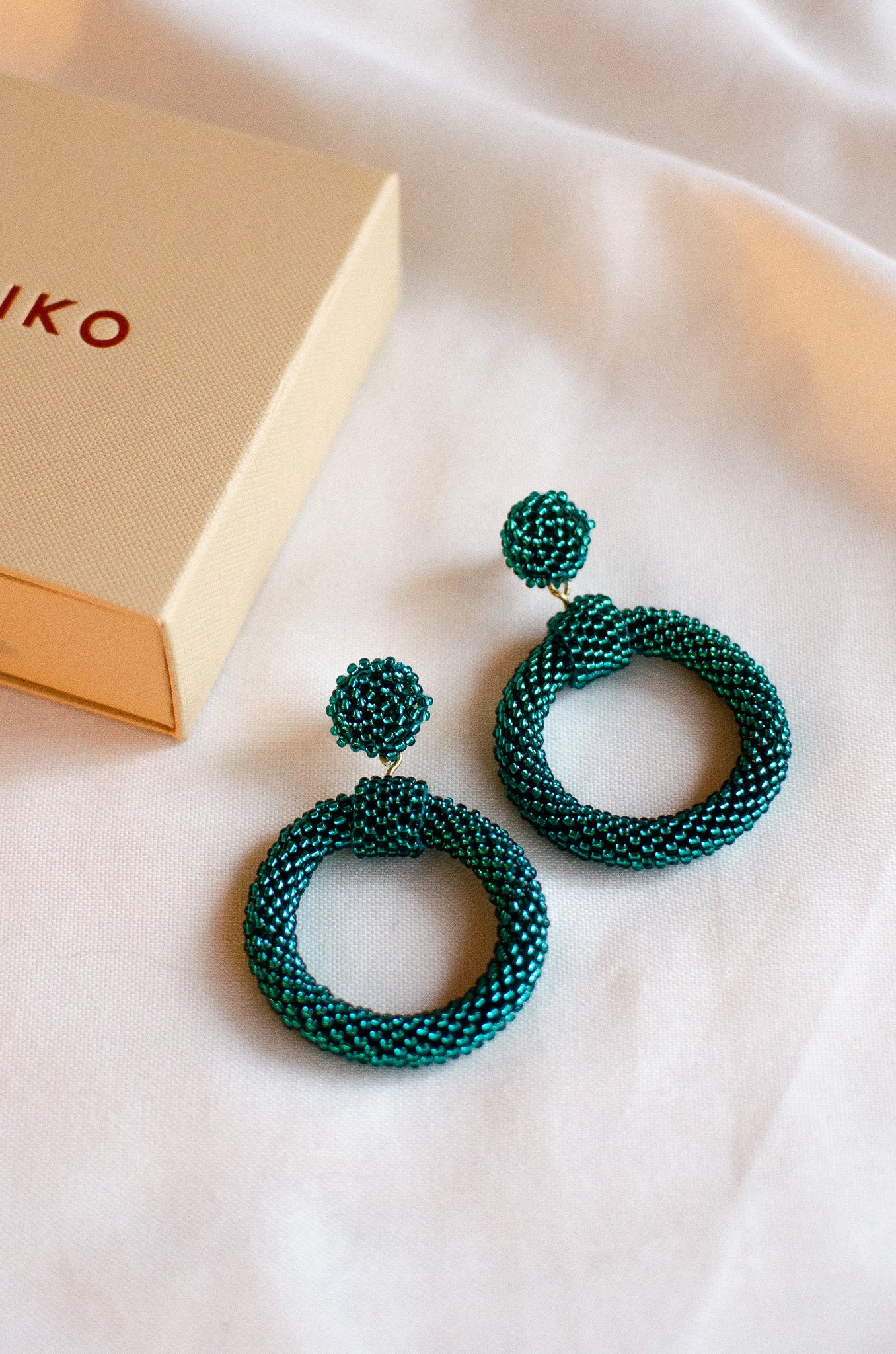 Geeta Earrings - Sparkling Emerald