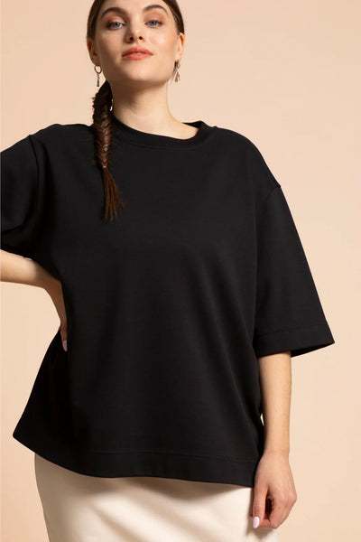 The Relaxed T-Shirt - Black