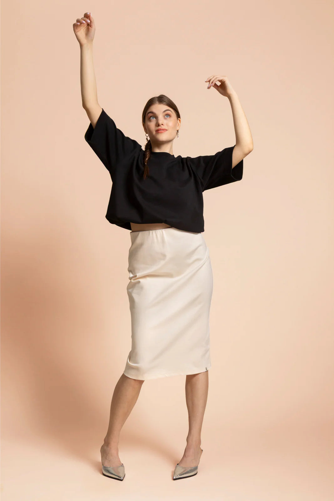 The Relaxed T-Shirt - Black