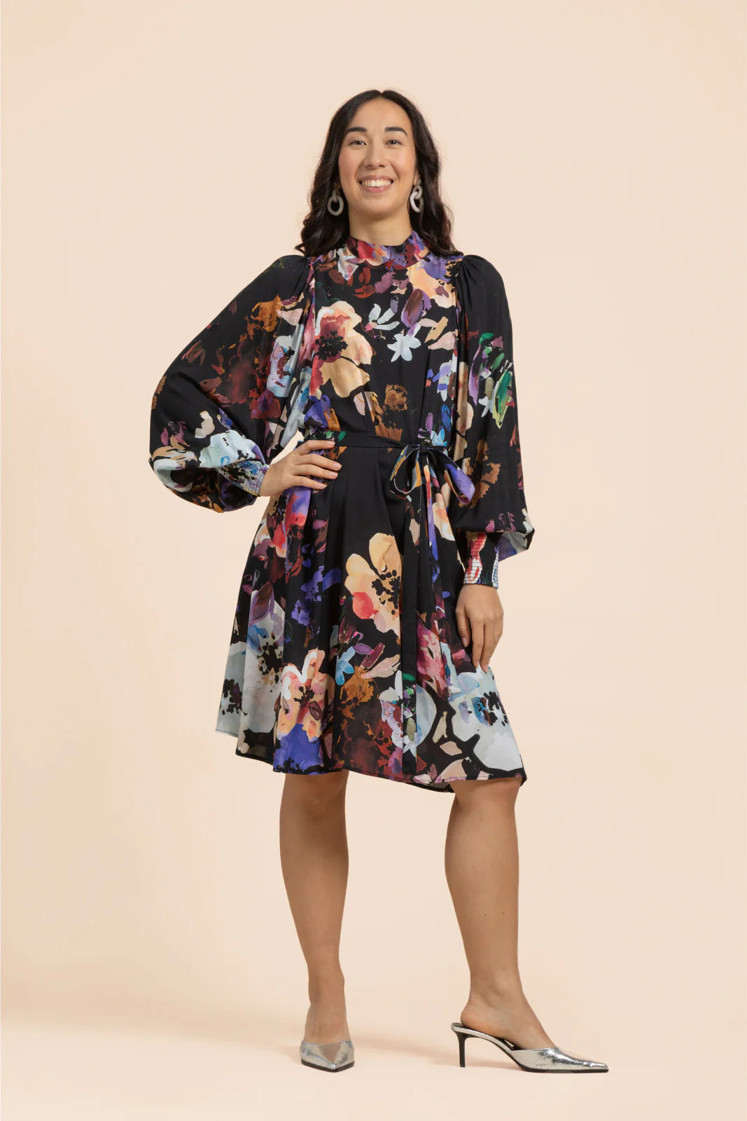 Puff Dress - Black Anemone