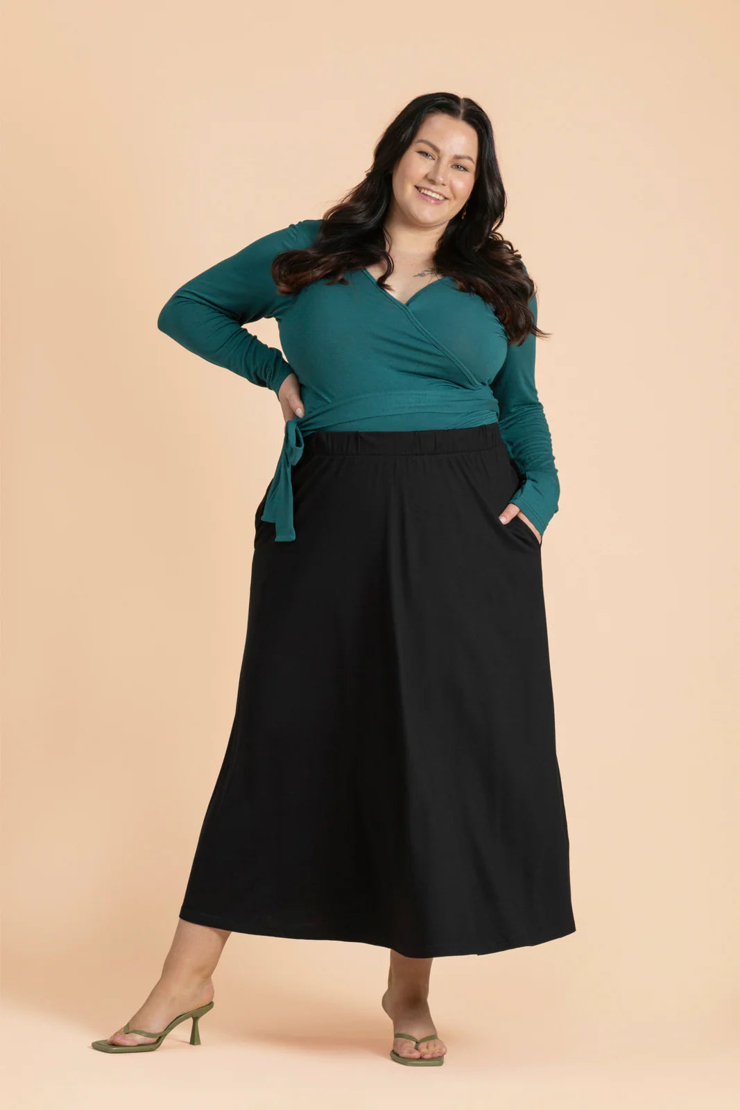 Soft Midi Skirt - Black