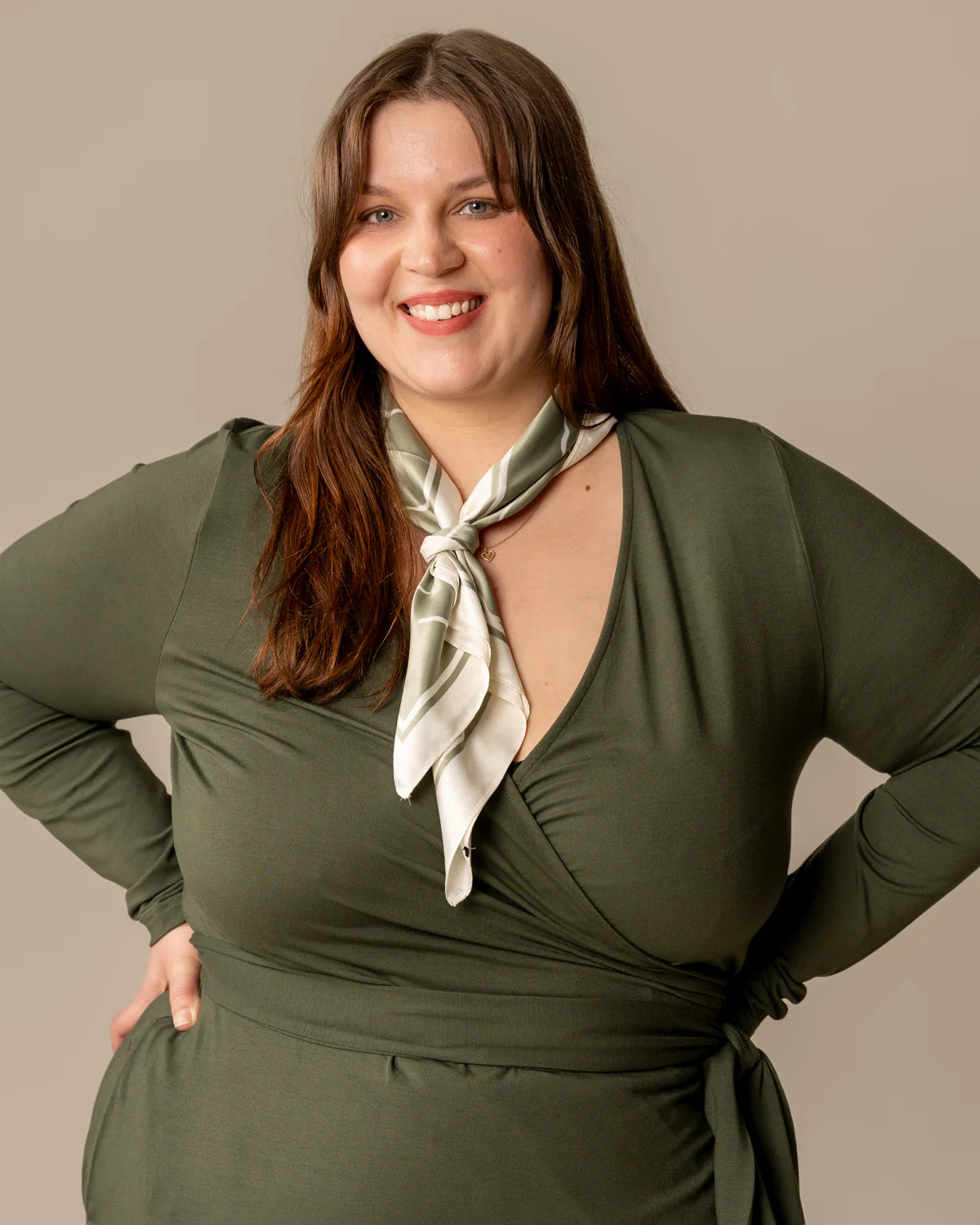 Kietaisumekko - Khaki