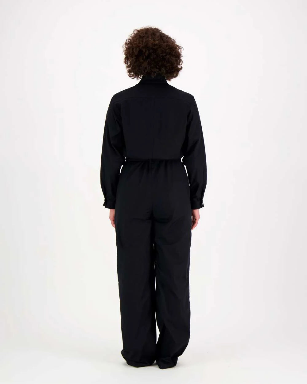 Loikka Haalari - Musta