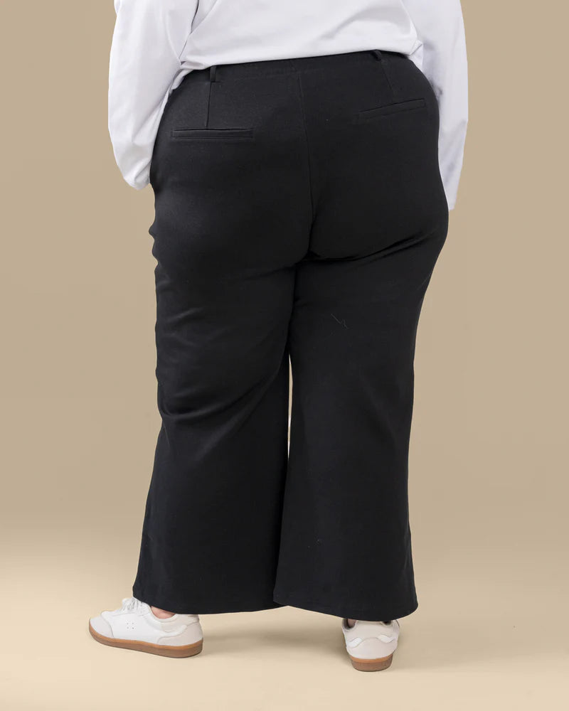 Laskoshousut - Musta