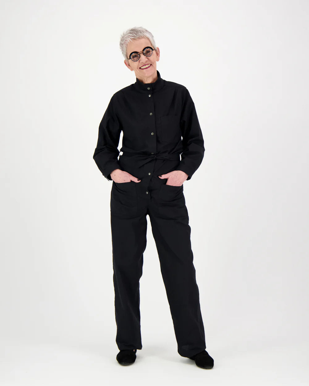 Loikka Haalari - Musta