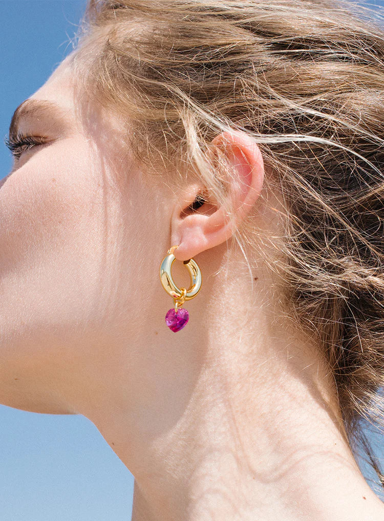 Lonely Hearts Club No. 2 Korvakorut