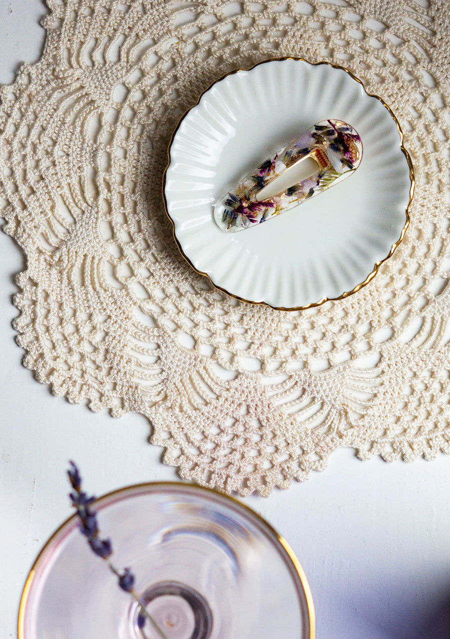 Laventeli - Hiuspinni aidoista kukista