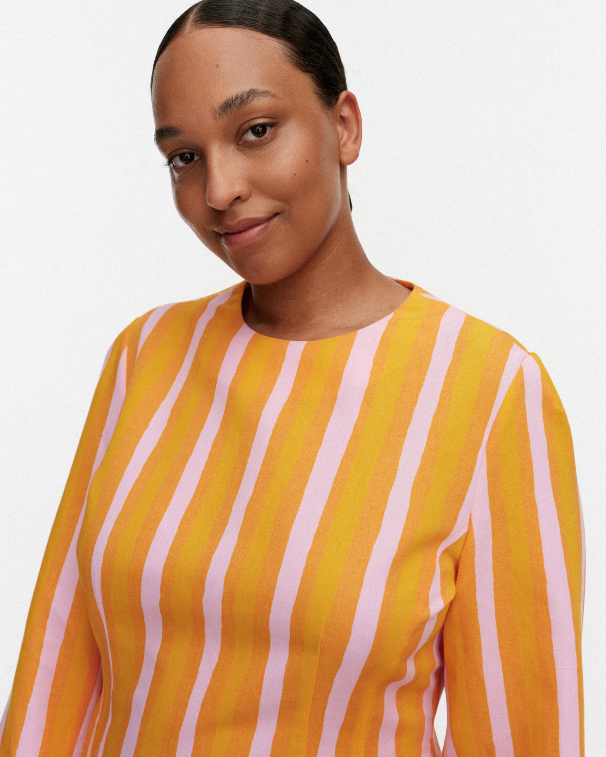 Iloinen Piccolo - Mekko