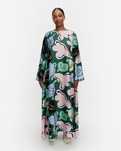 Kaunista Kukasta Kukkaan - Silkkimekko