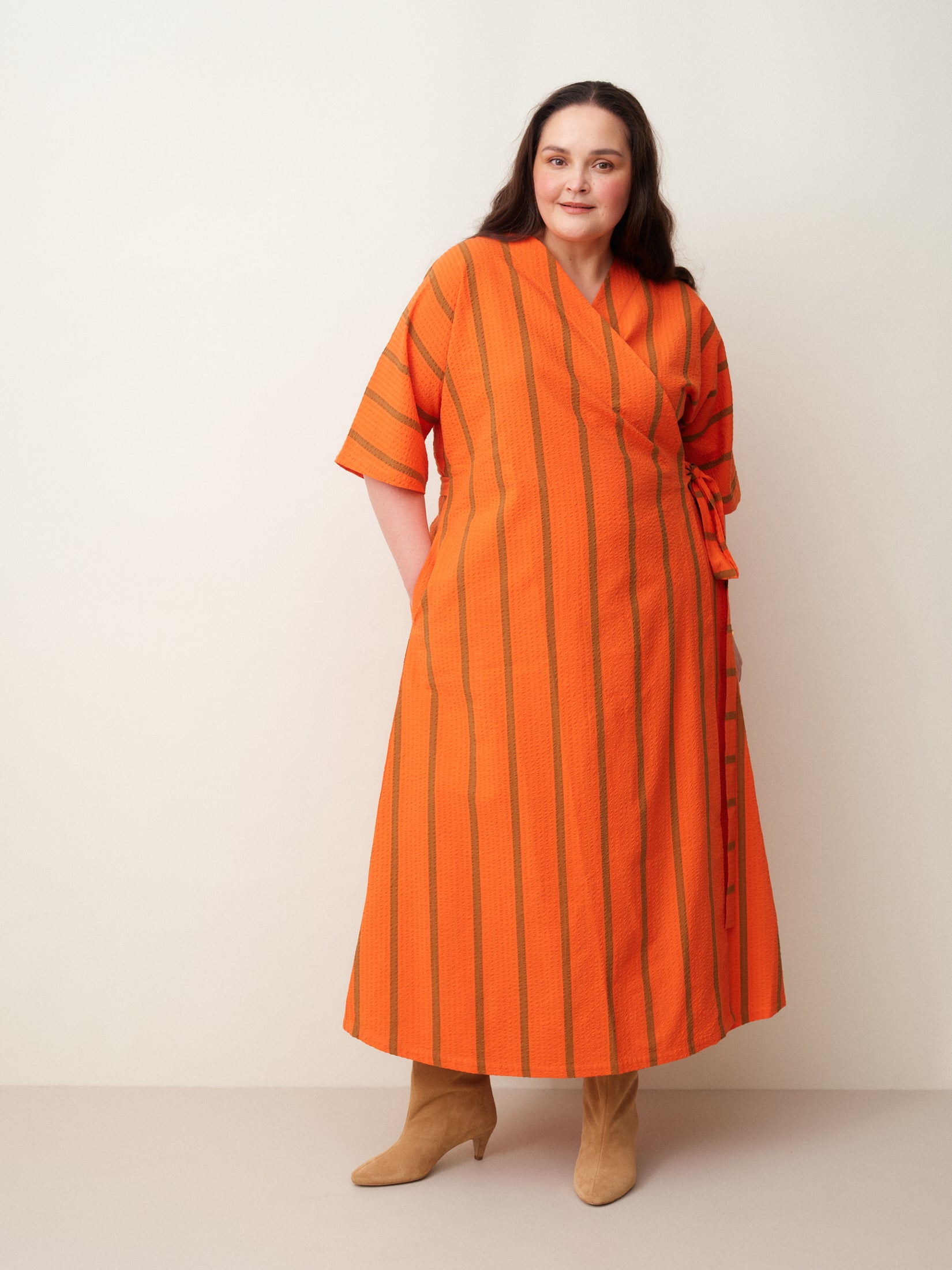 Ava Seersucker Wrap Dress - Scarlett