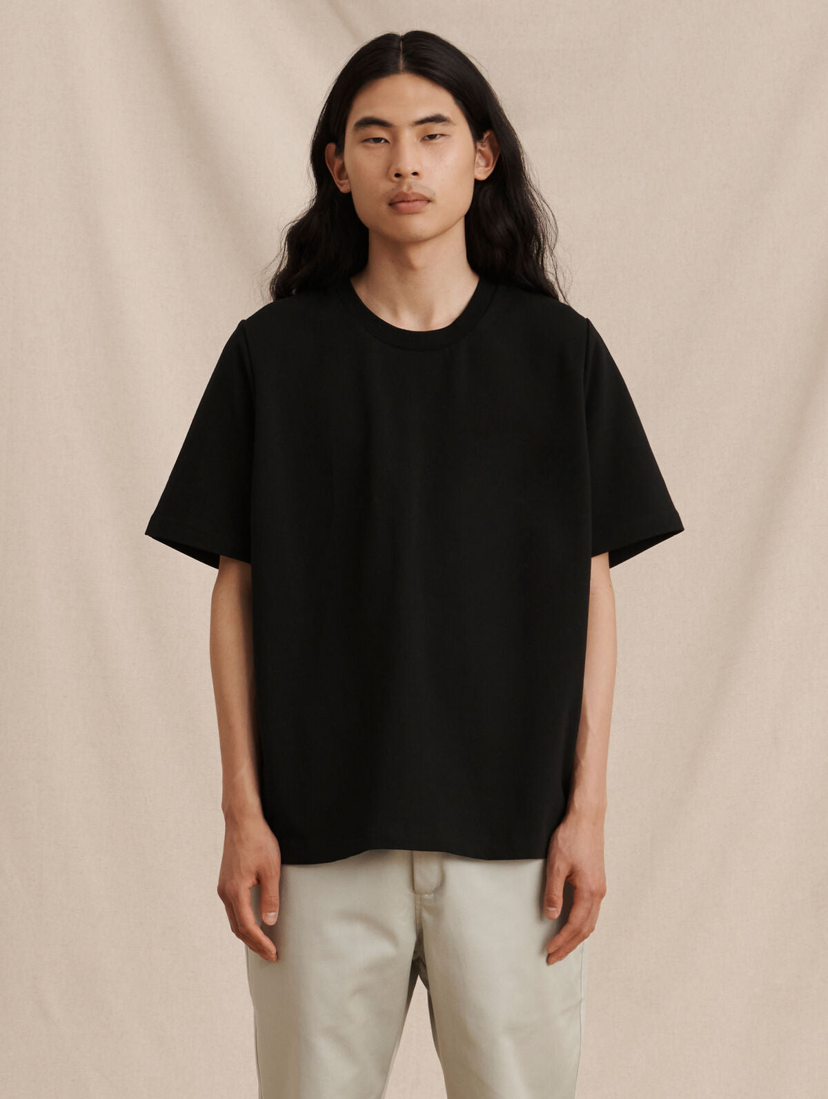 Olavi T-paita - Musta