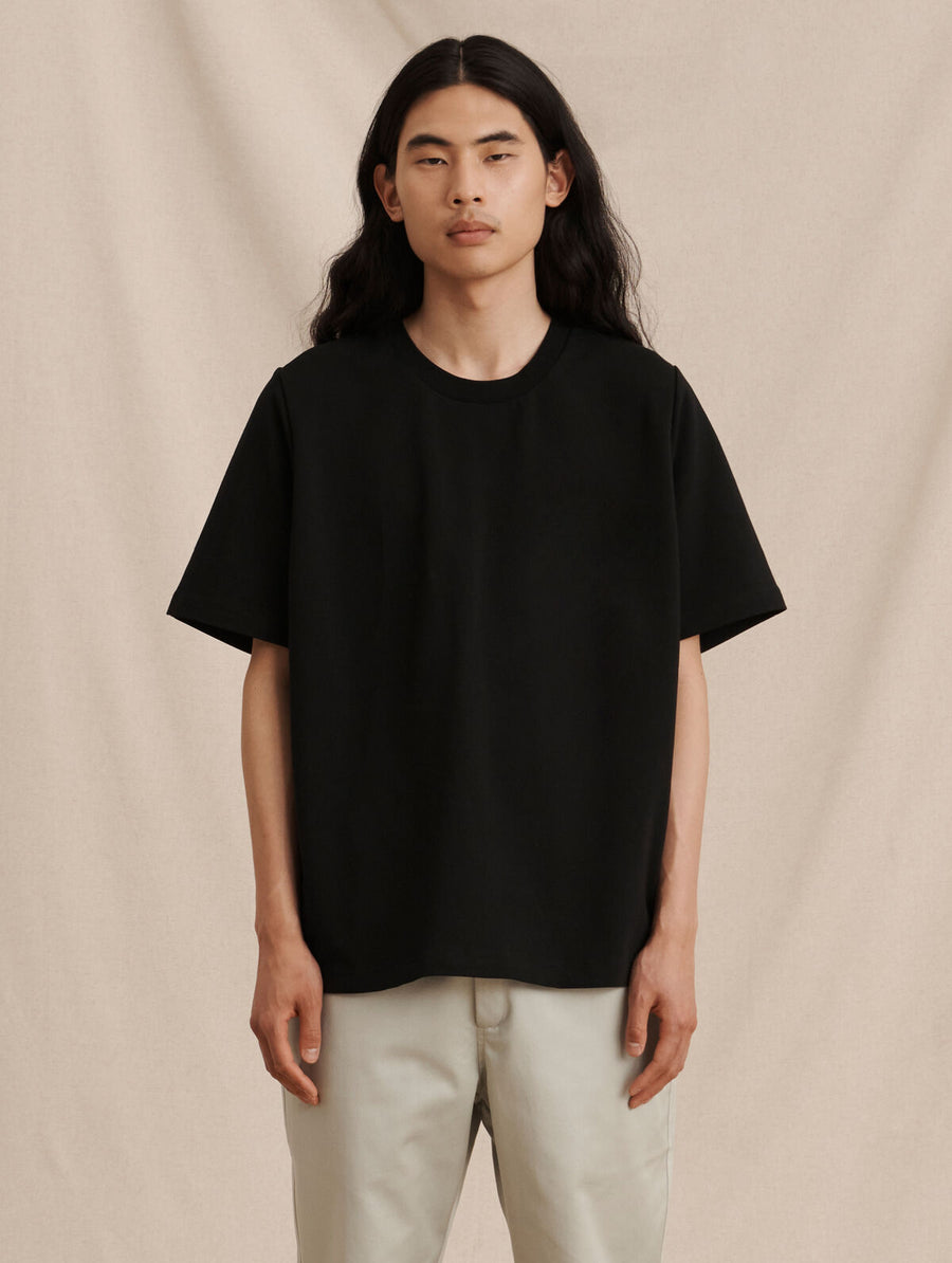 Olavi T-paita - Musta