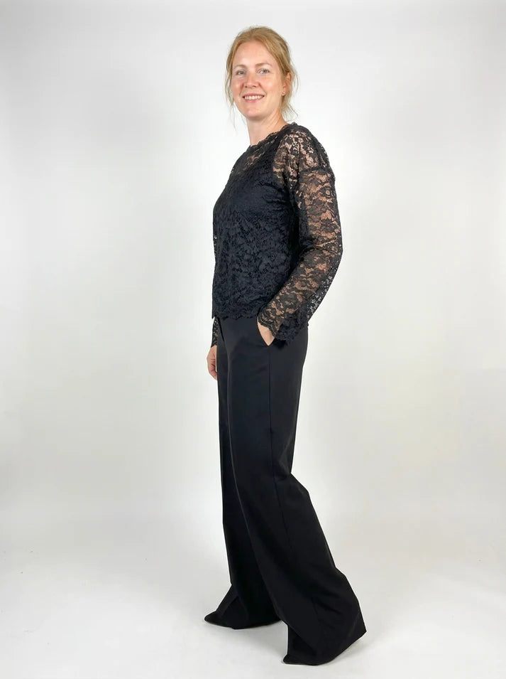 Relaxed Lace Long Sleeve - Forever Friend