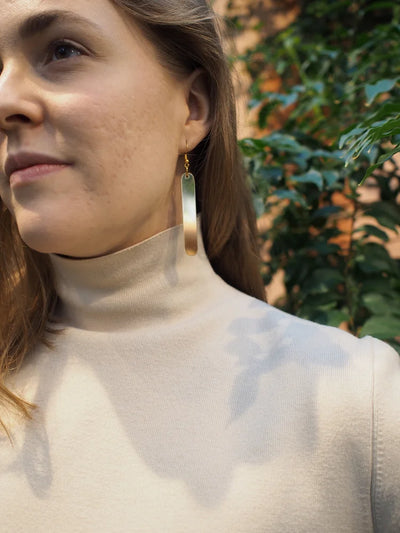 Tikku Korvikset - Gold