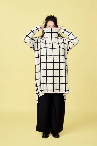 Knit Cosy Dress - Giant Grid