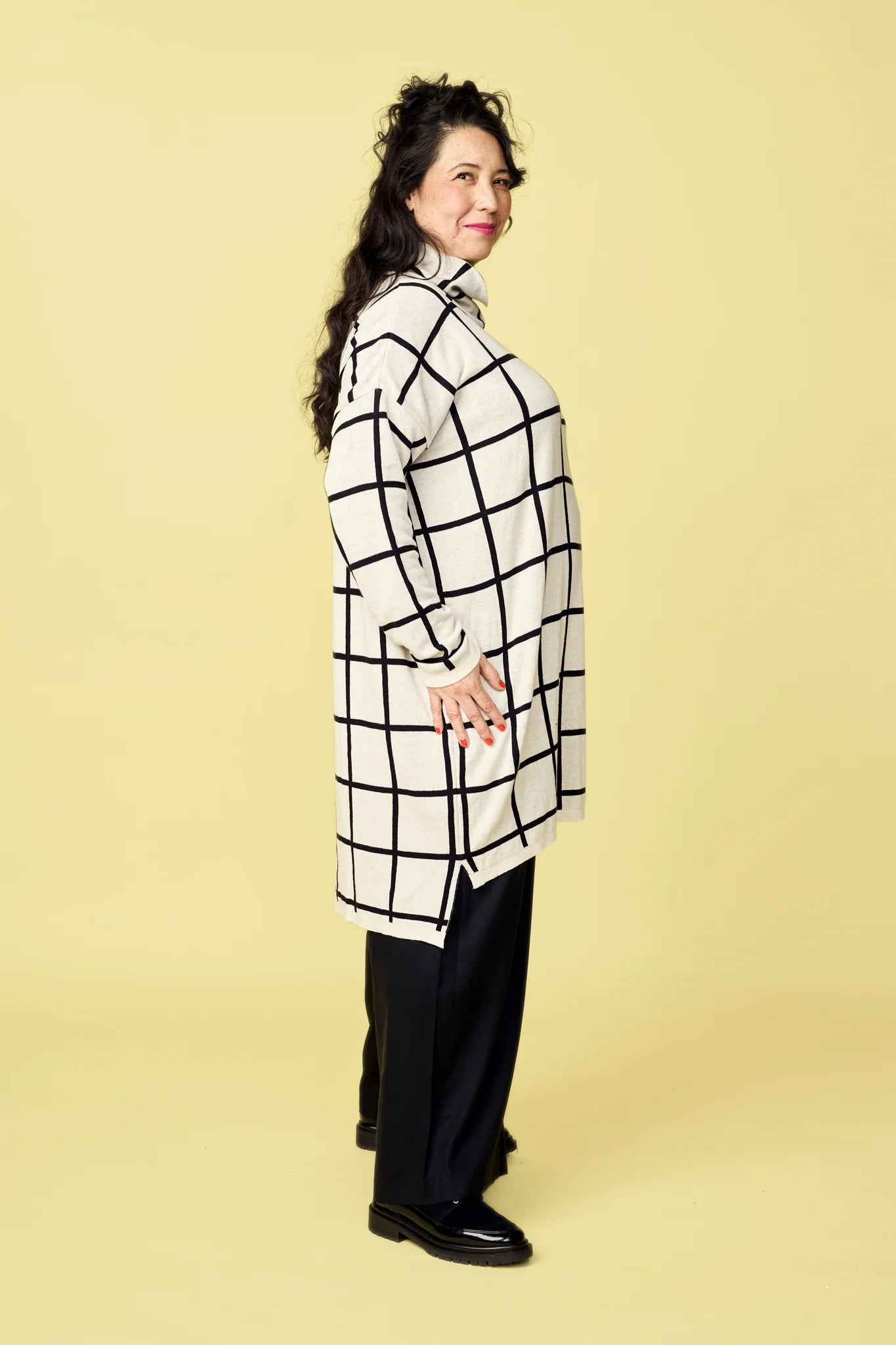 Knit Cosy Dress - Giant Grid