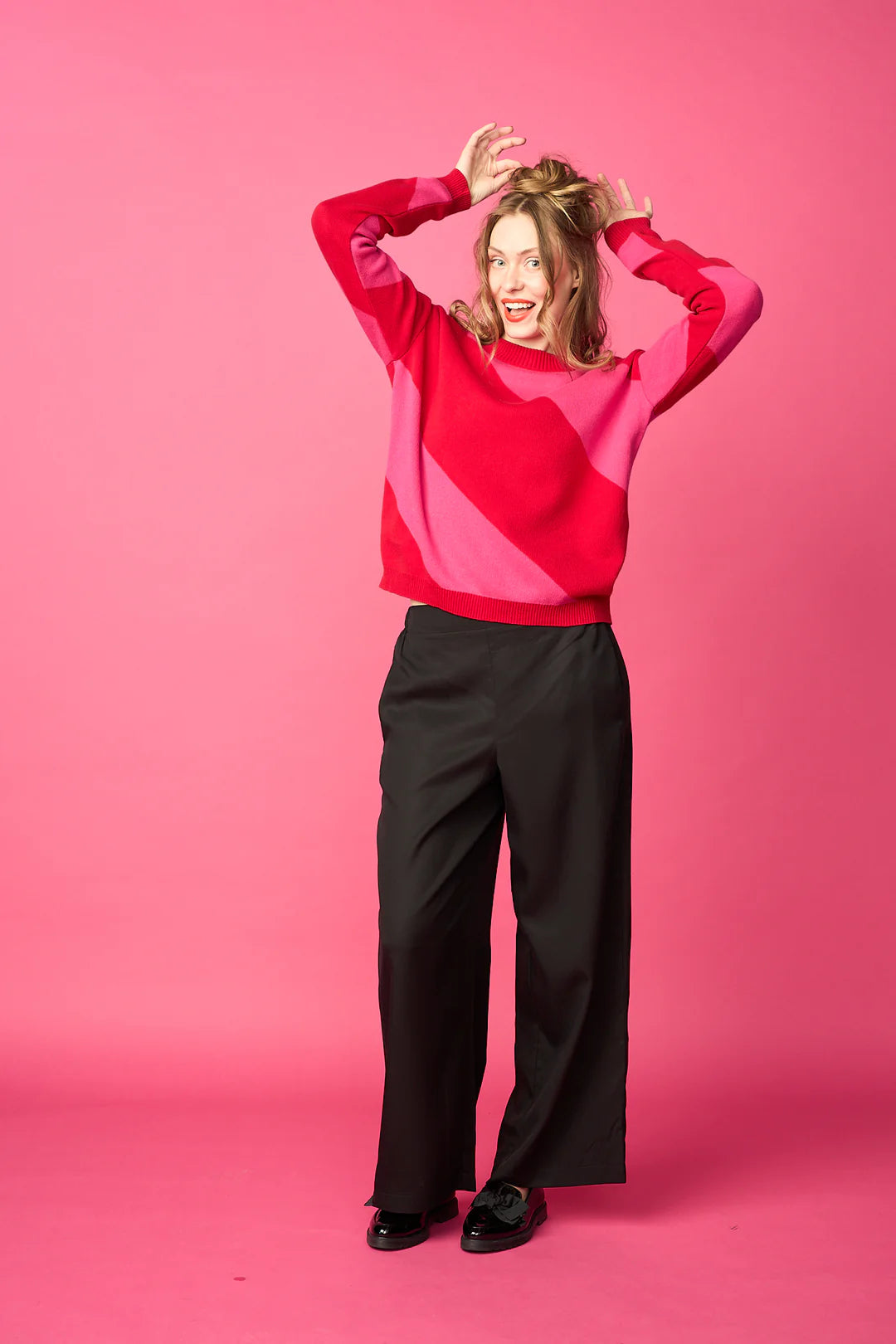 O-Neck Sweater - Red-Magenta