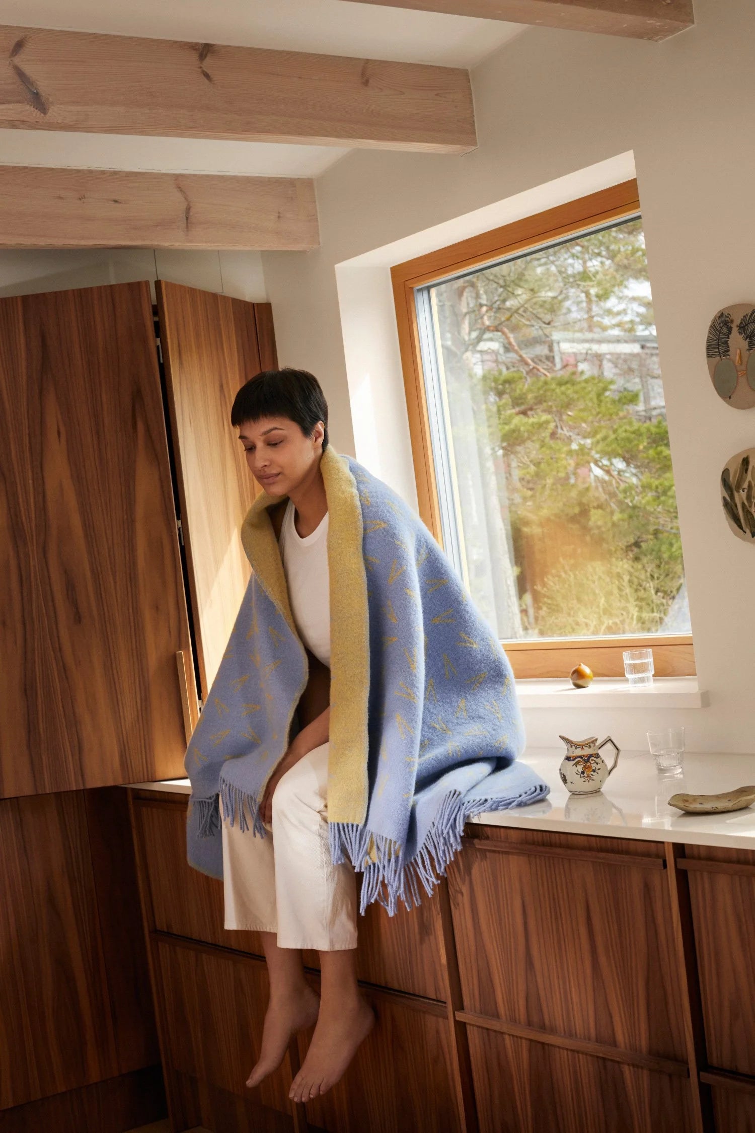 Pine Needles Blanket - Lake