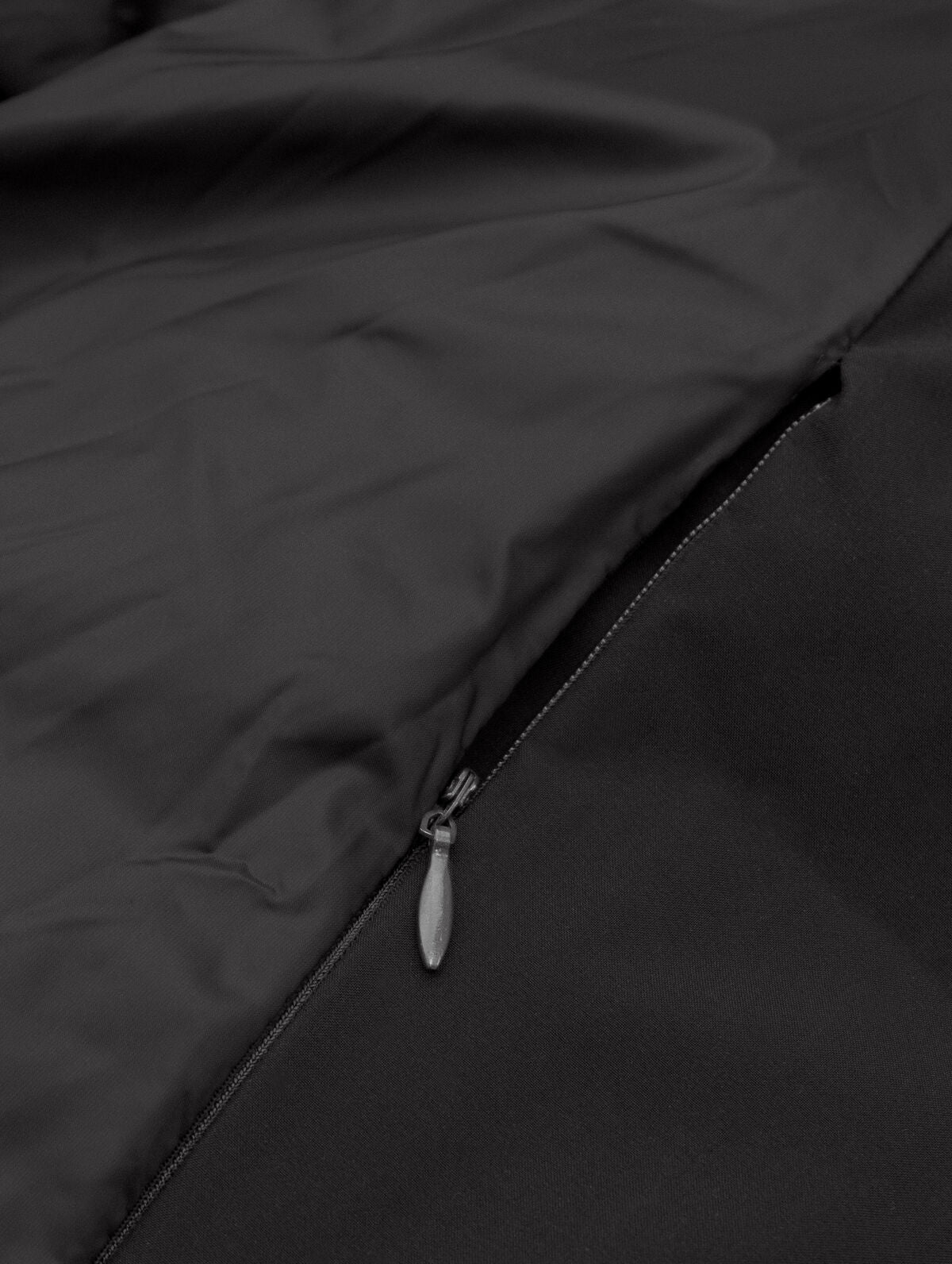 Vaala untuvatakki - Musta