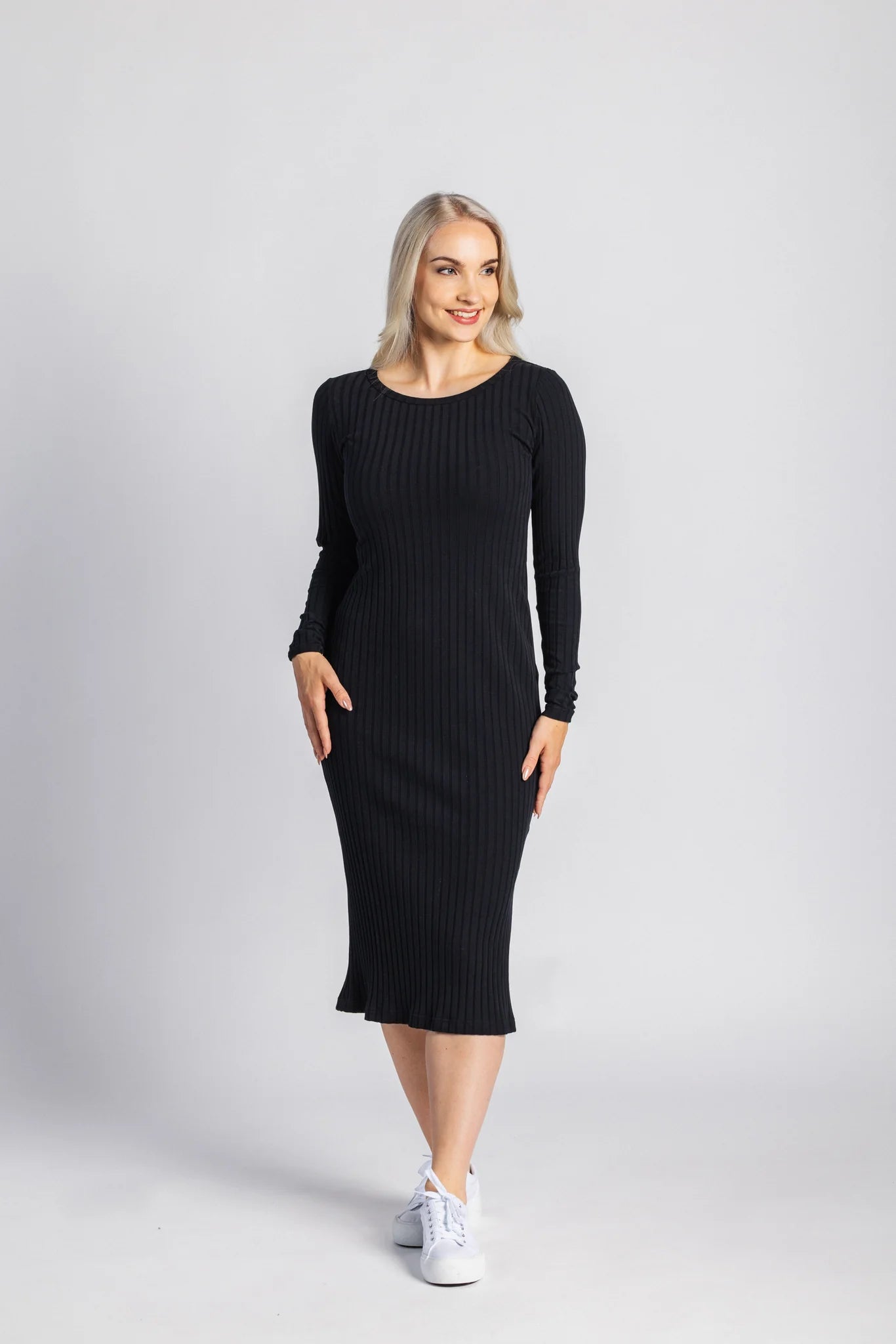 Sara Dress - Black