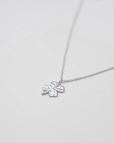 Aida x Hypend Lucky Clover Necklace - Silver