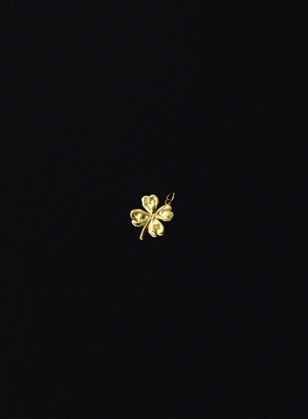 Aida x Hypend Lucky Clover Mini Necklace - Gold Plated
