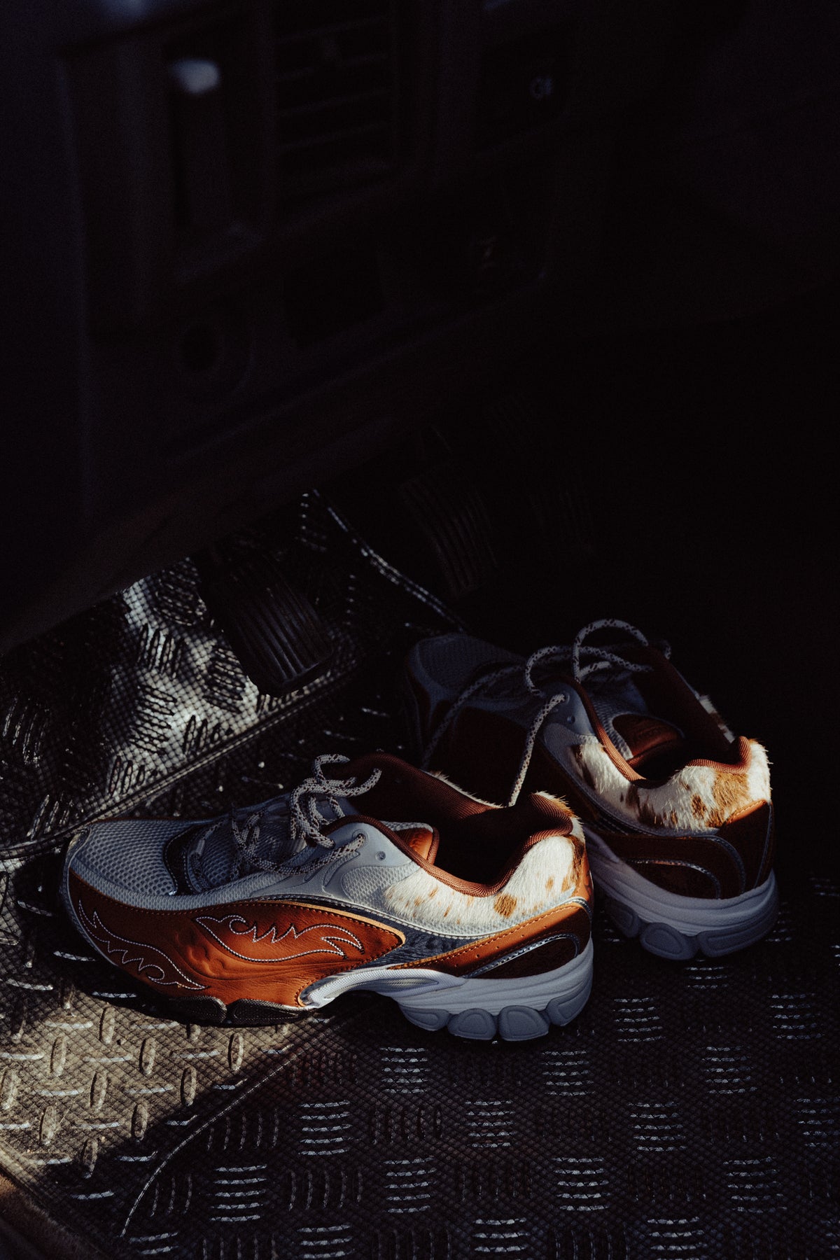 Progrid V2 Space Cowboy - Silver / Glove