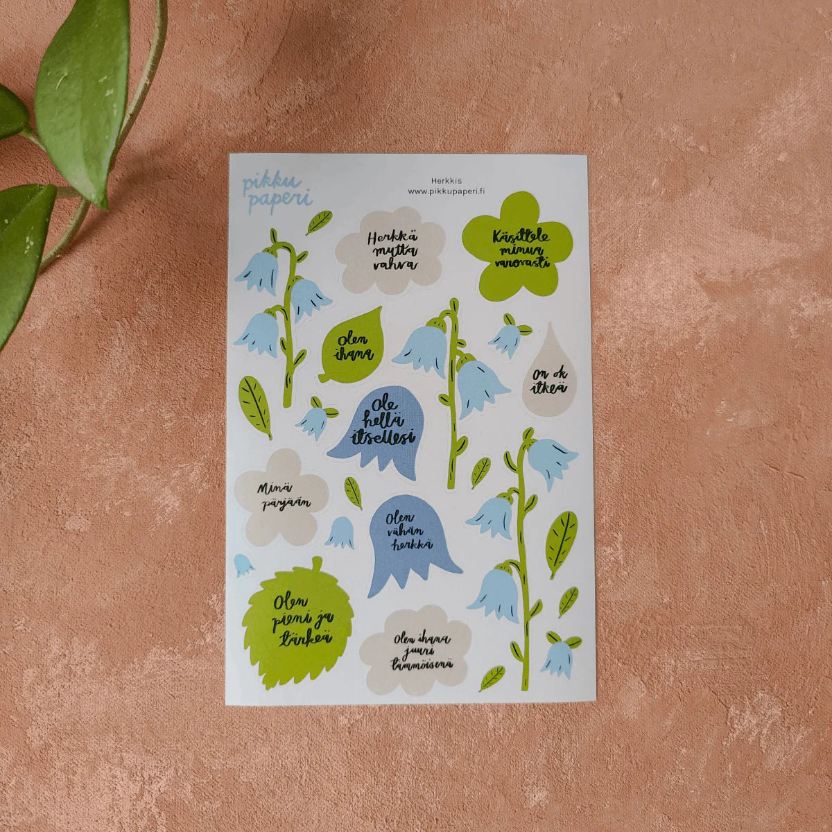 Pikku Paperi Tarra-arkit