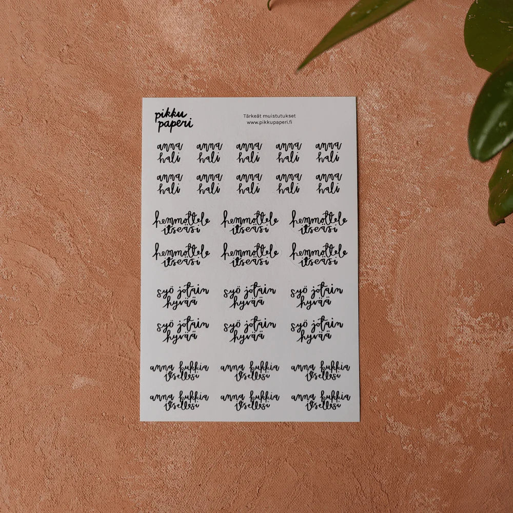 Pikku Paperi Tarra-arkit