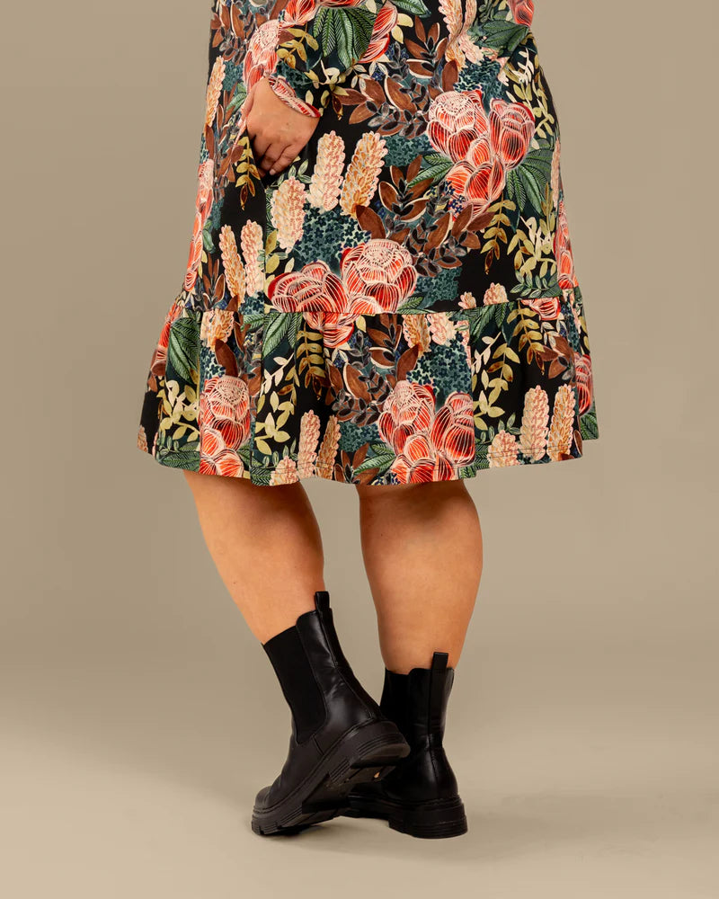 Lempi Mekko - Kedolla