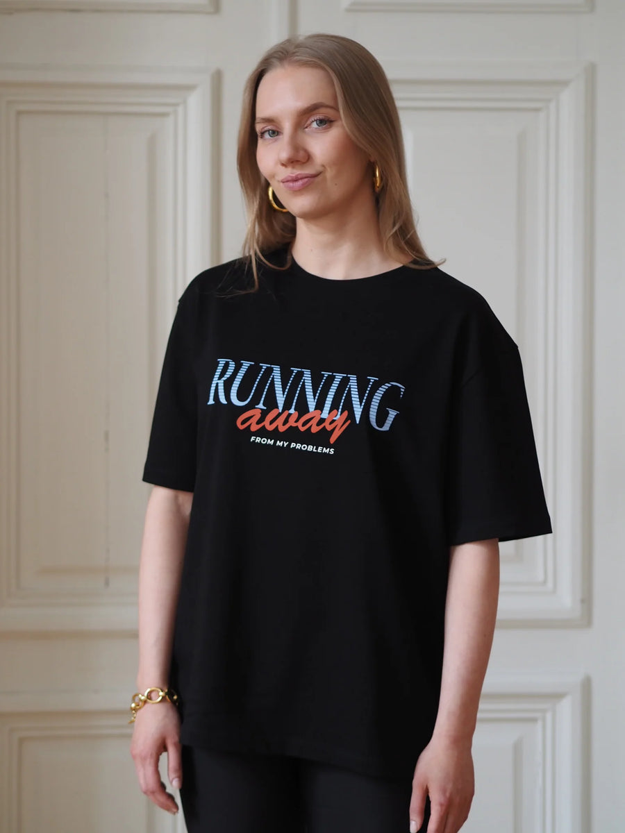 Running Signature Tee - Black