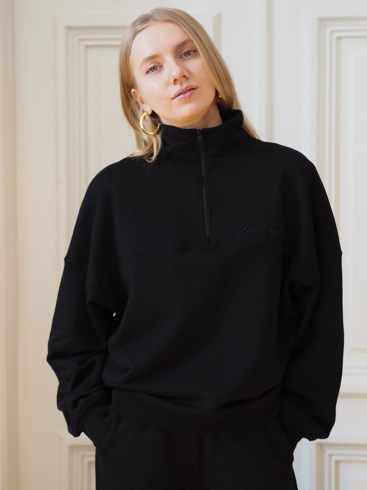 Half Zip Sweatshirt Love Heals - Black
