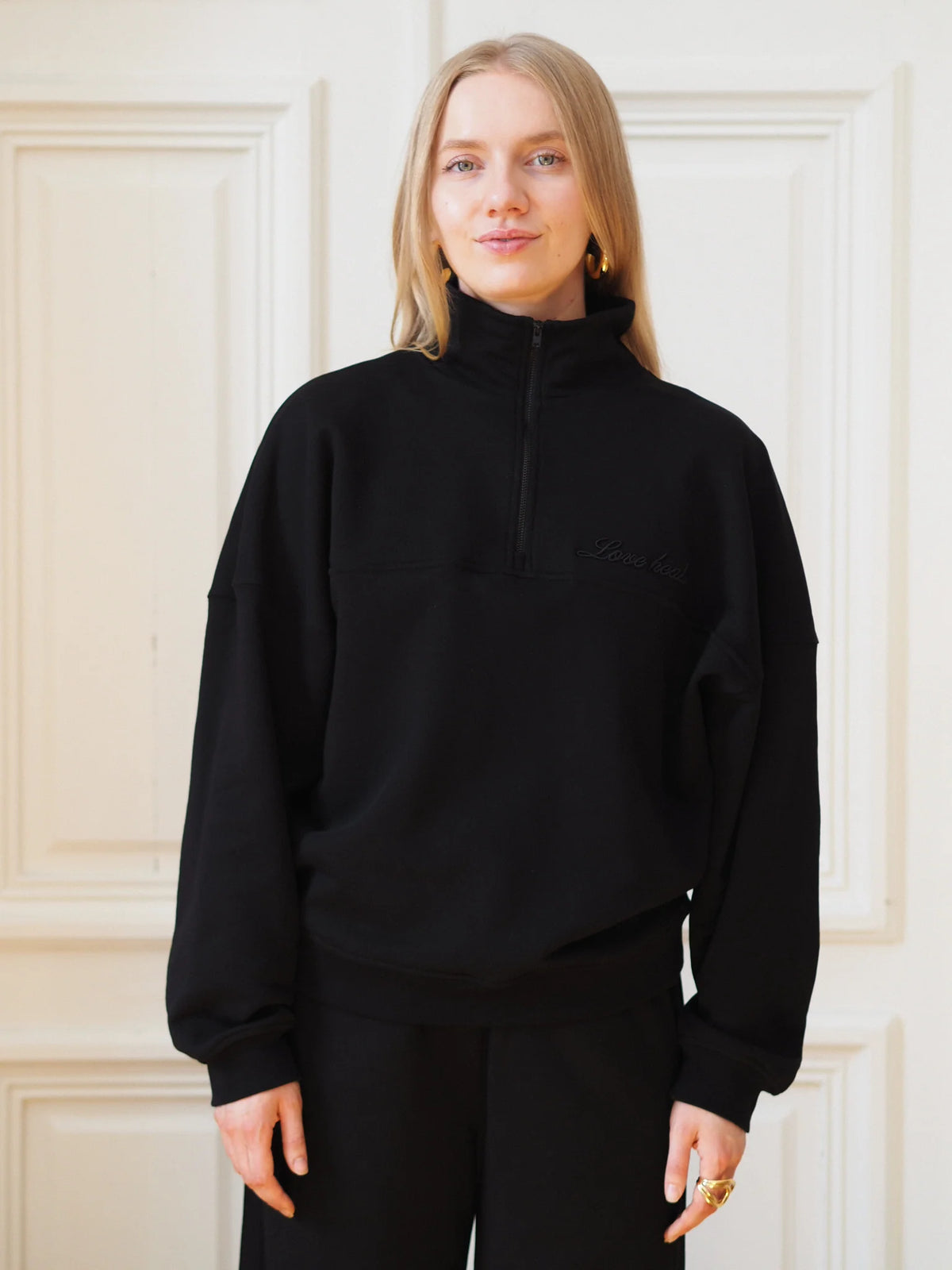 Half Zip Sweatshirt Love Heals - Black