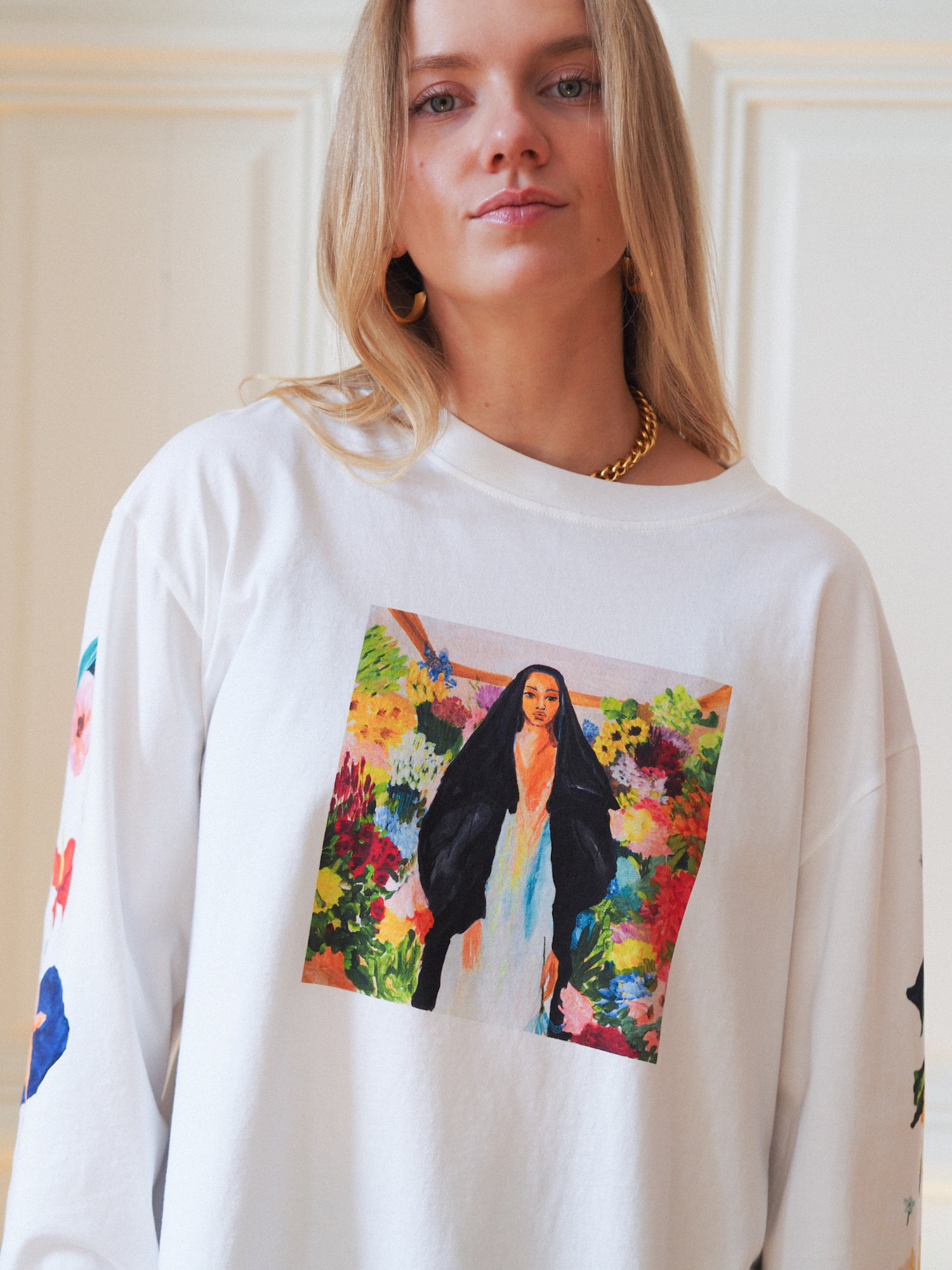 Uhana x Laura Annala Long Sleeve T-shirt - White