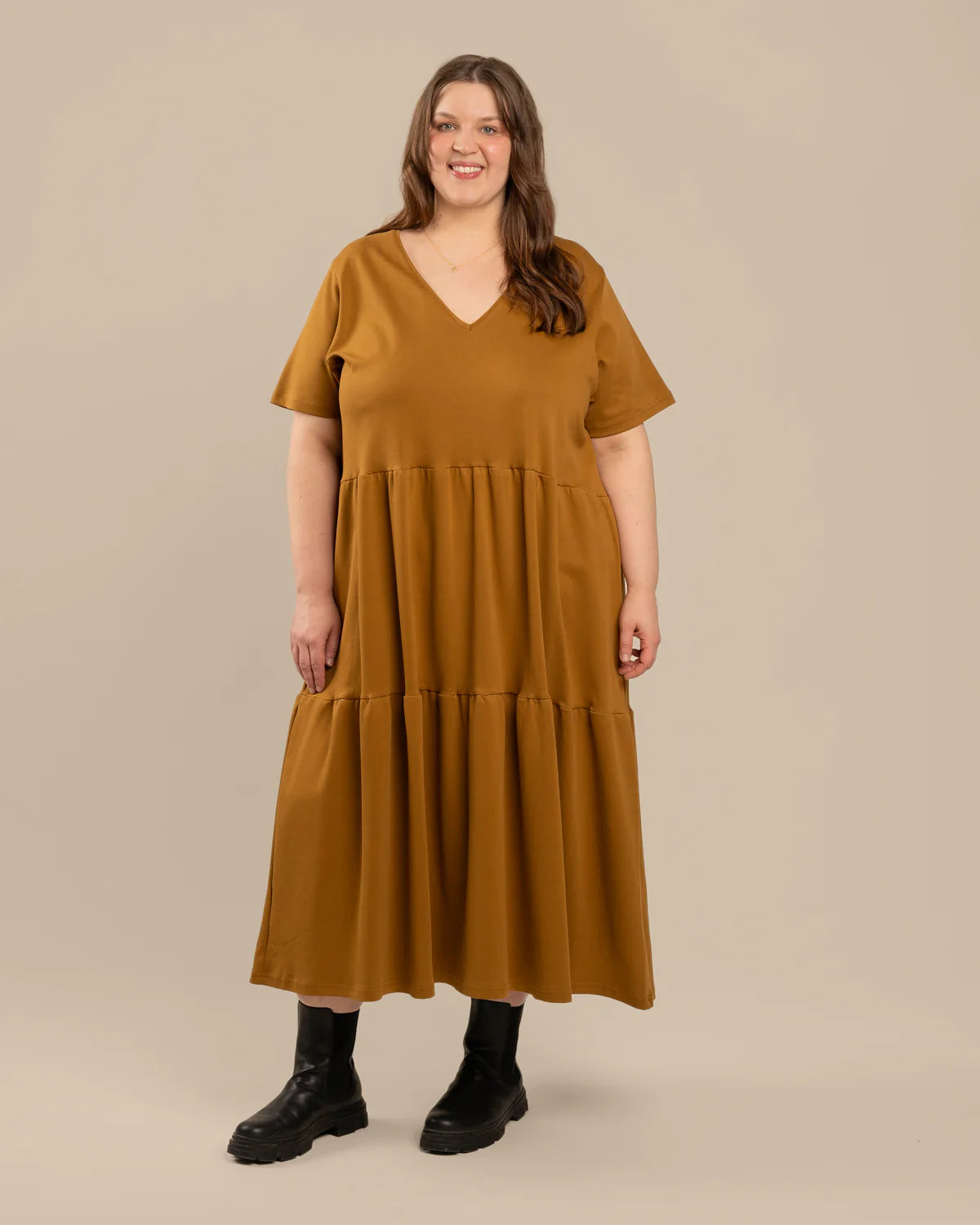 V-Pääntiemekko Pitkä - Pronssi