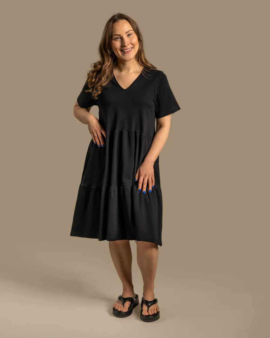 V-Pääntie Mekko - Musta