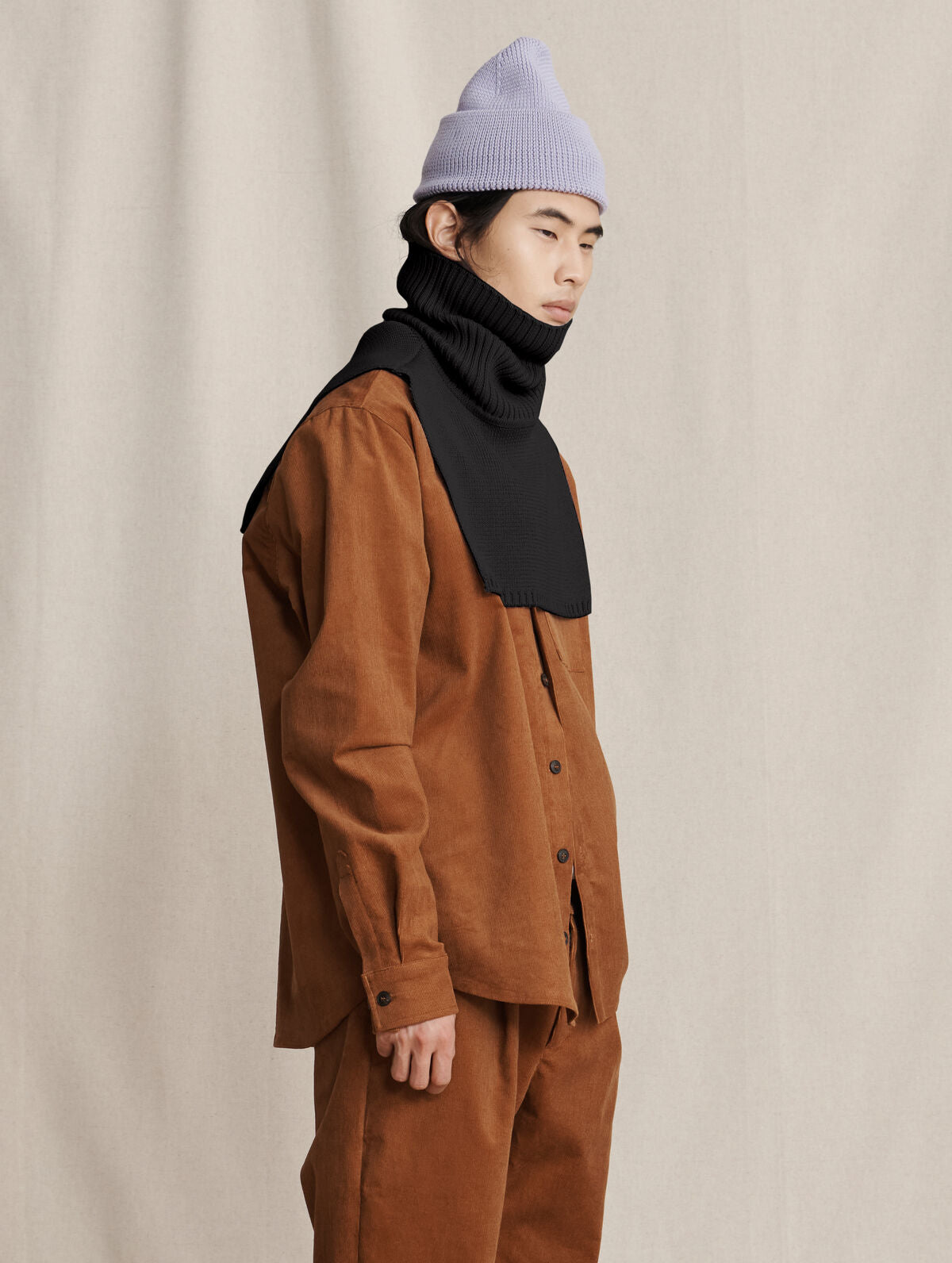 Viima merinokauluri - Musta