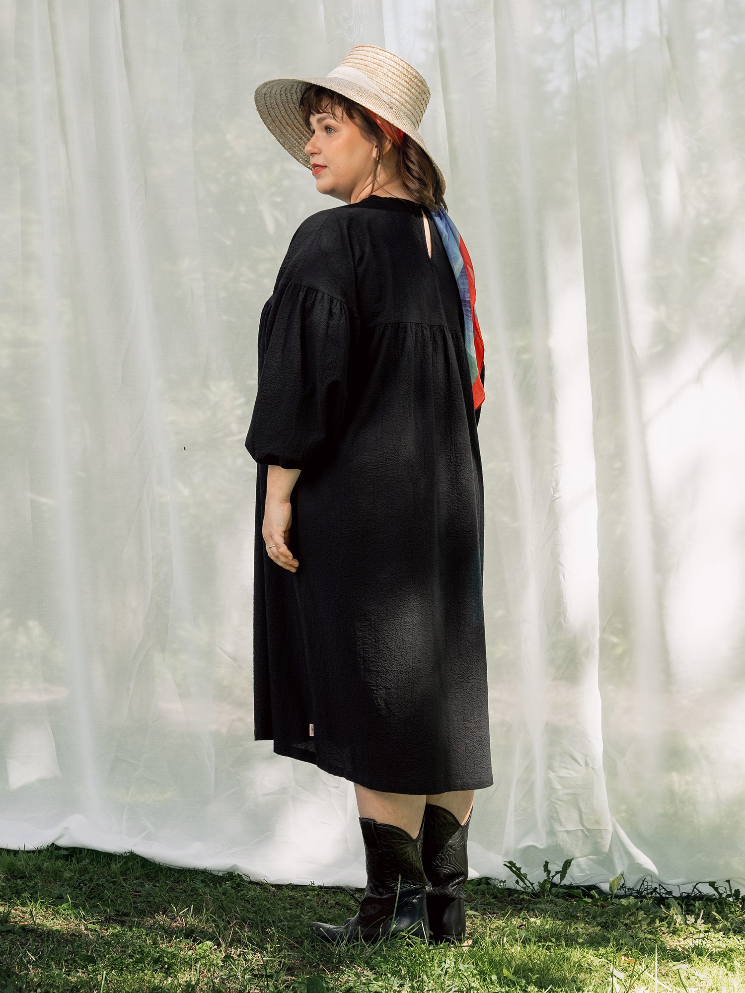 Evelyn Embroidered Dress - Black