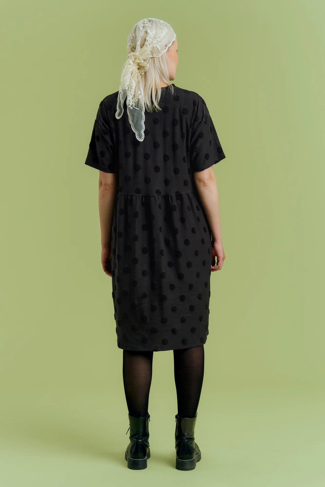 Ilta Dress - Black Big Dot