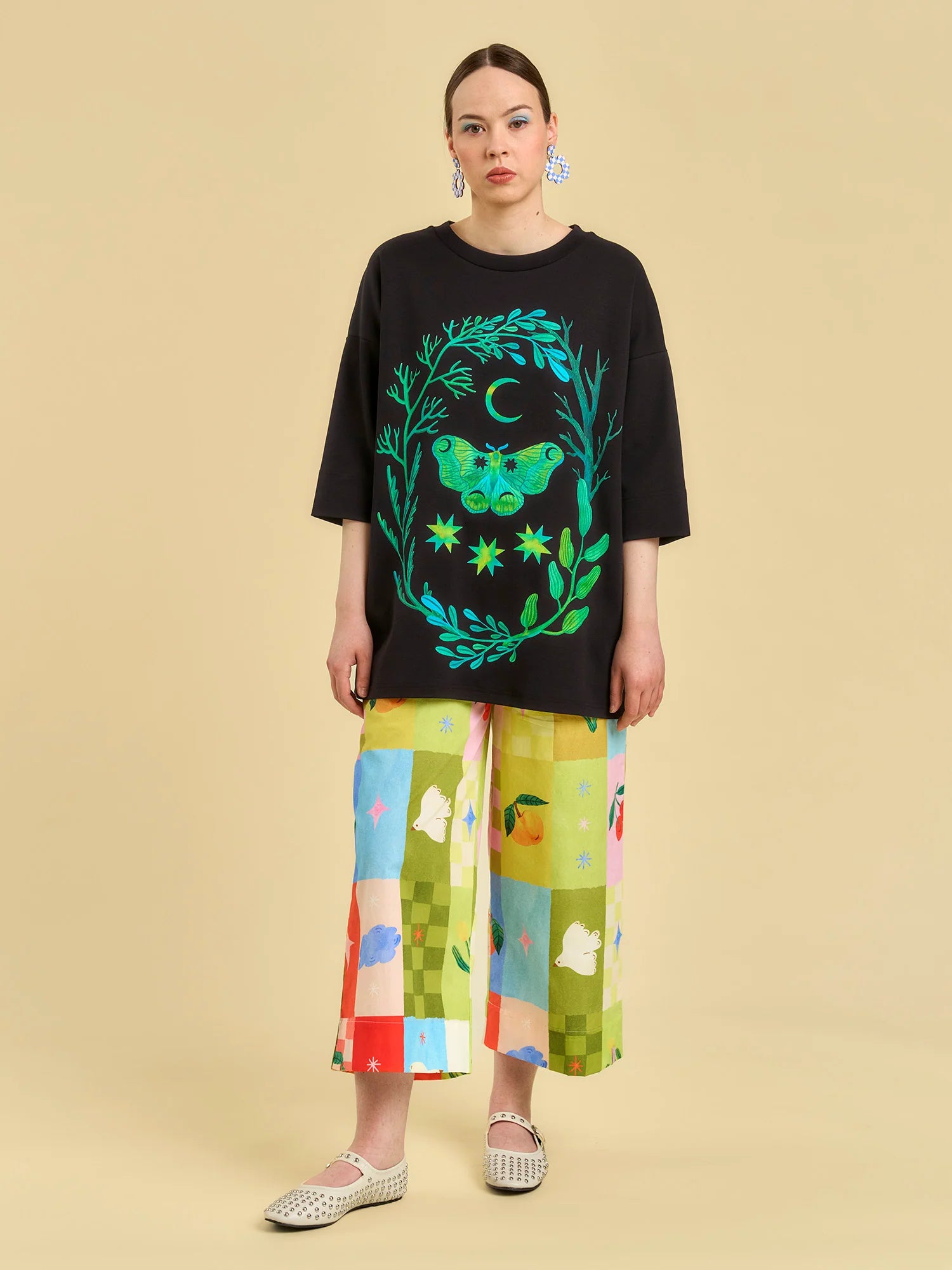 Leandro Oversized T-paita, Moth Moon Back