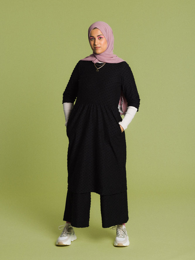 Marisa Dress - Black Dot