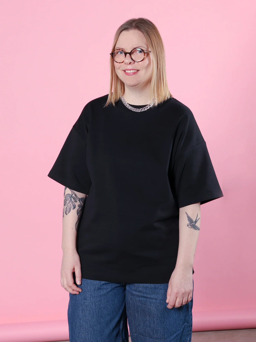 Queen T-paita - Musta