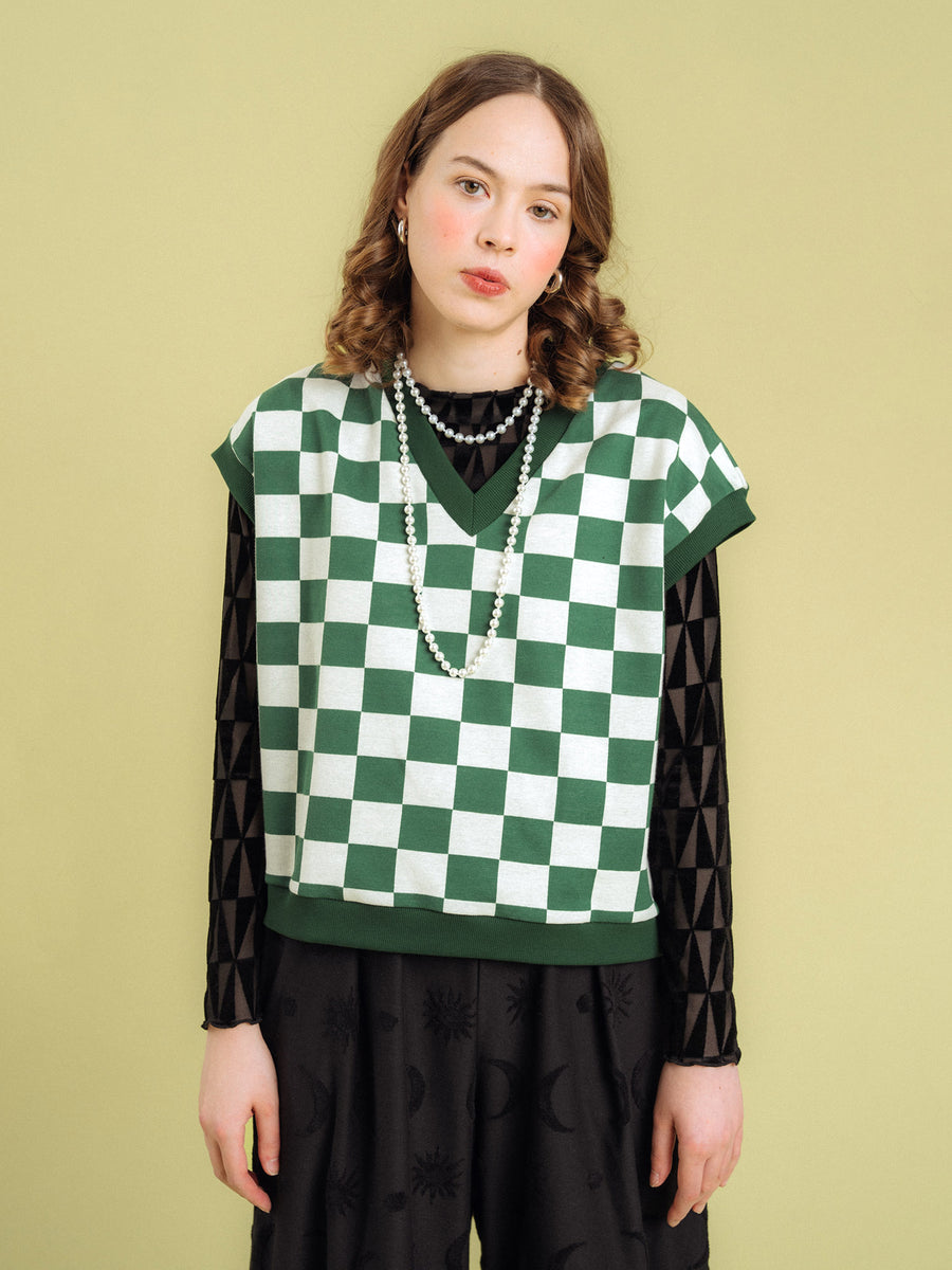 Valerie Vest - Chess Green