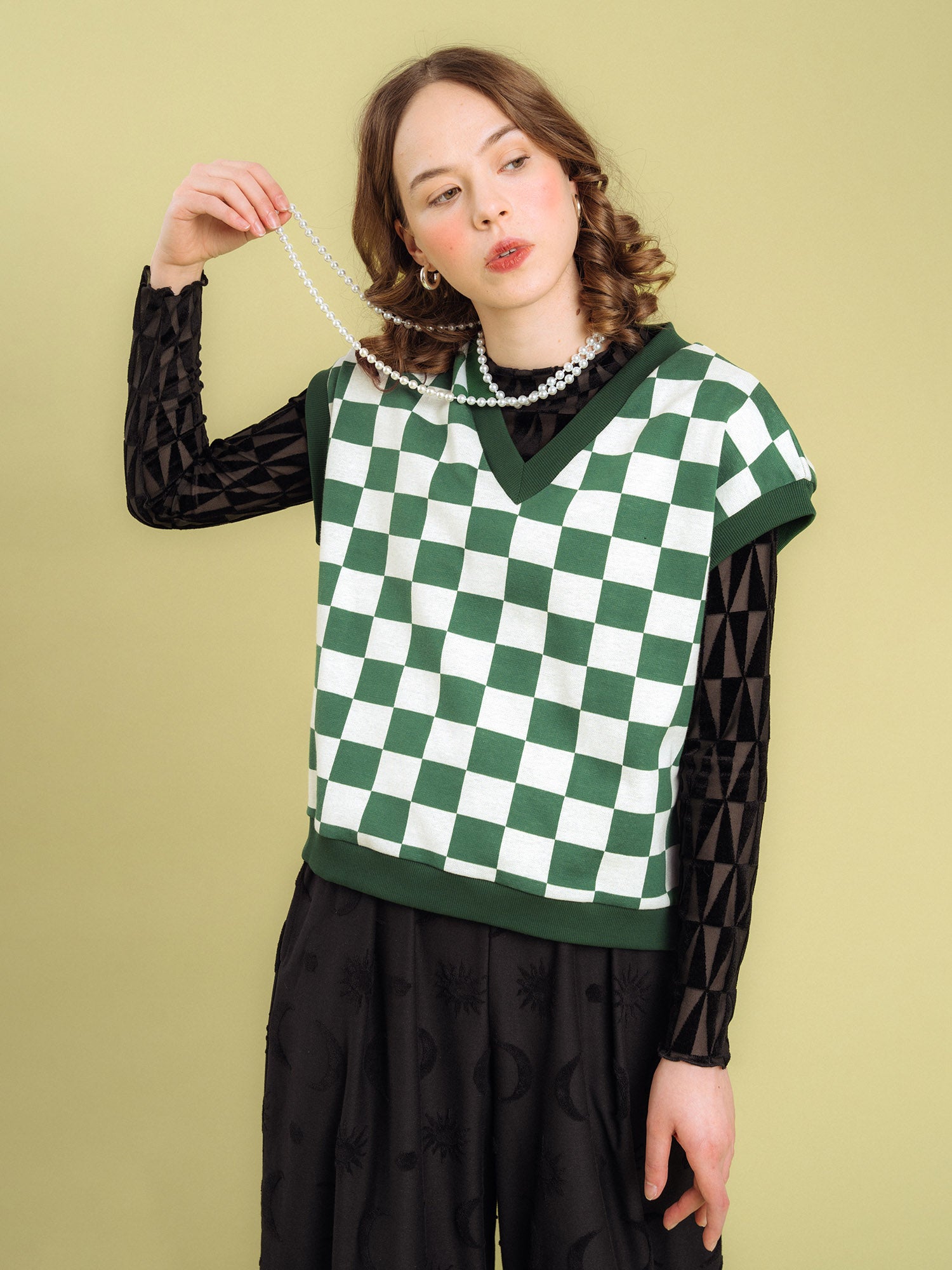 Valerie Vest - Chess Green