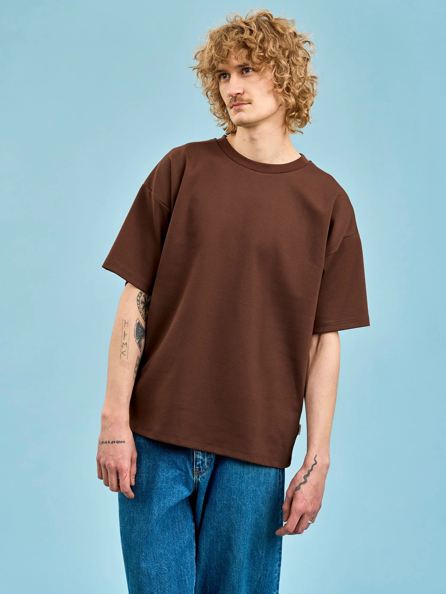 Queenie T-Paita - Dark Brown