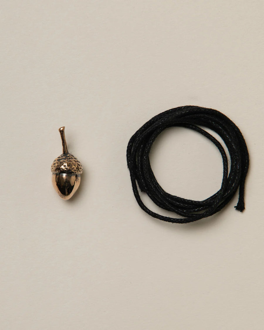 Acorn Pendant Bronze