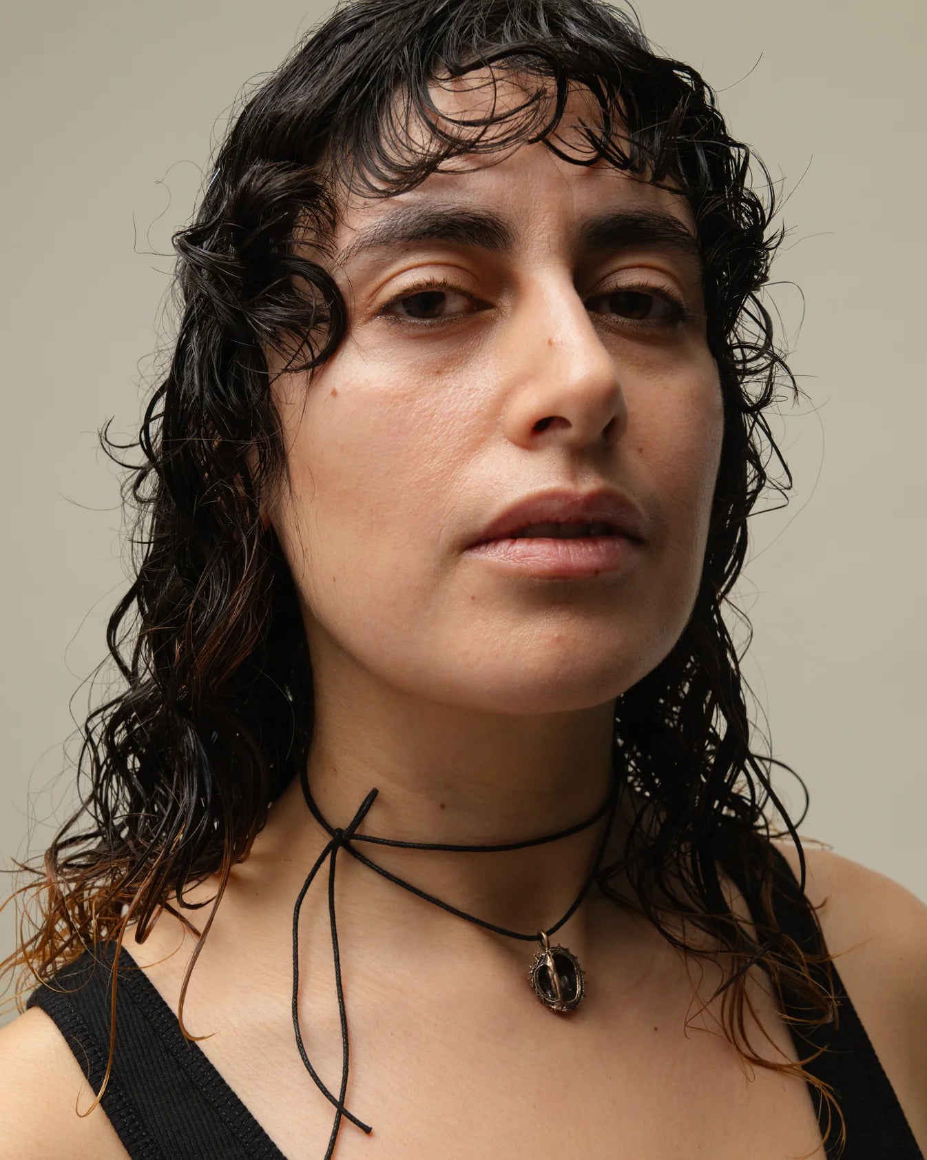 Chestnut Pendant Bronze